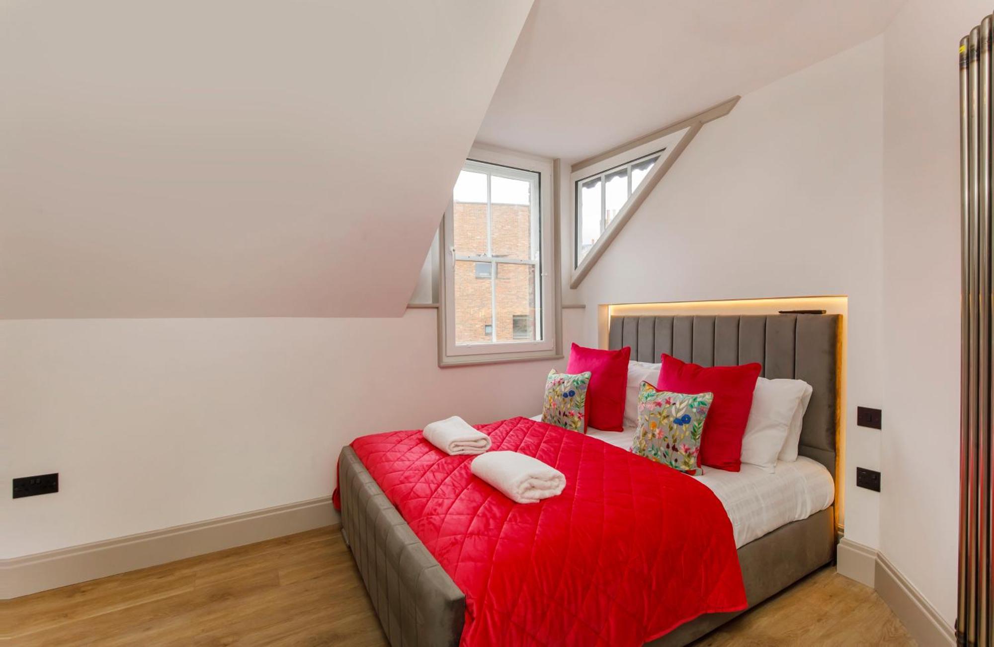 Apartment Clarence Street Luxury Centre Close To Minster *